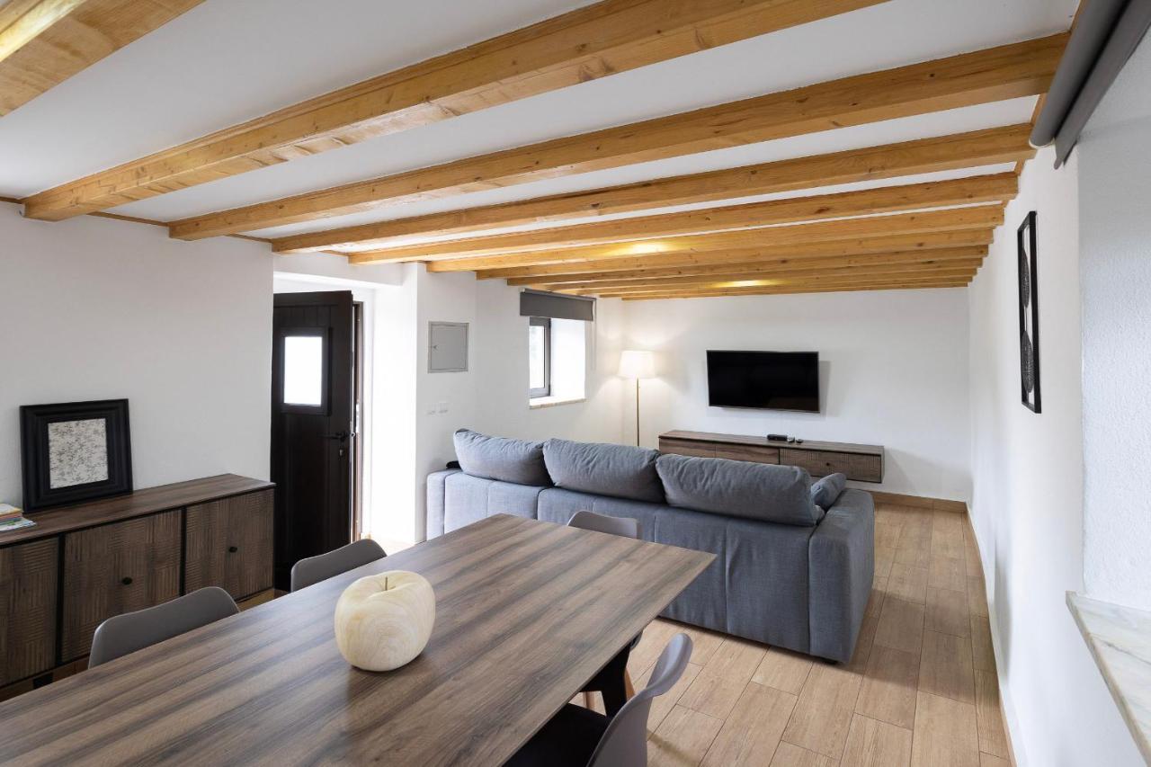 Villa Pomar Oliveiras - Private Swimming Pool - Free Ev Chrg - Pet Friendly
